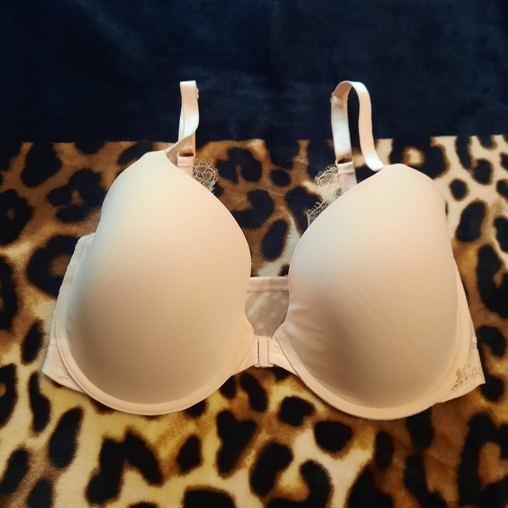 Victoria Secret Bra 34 DDD
